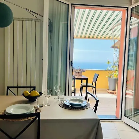 Genesa Relax And Comfort Apartment Civezza