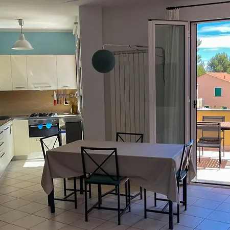 Genesa Relax And Comfort Apartment Civezza