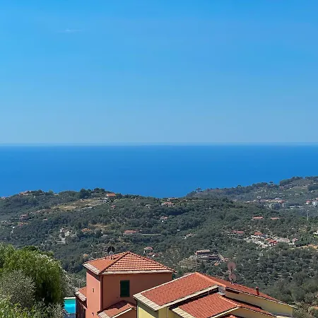 Genesa Relax And Comfort Apartment Civezza